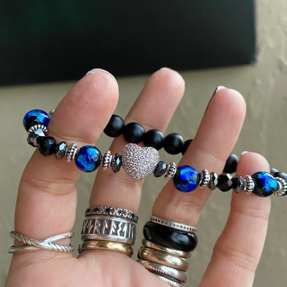 White gold plated cz heart onyx & austrian glass - Picture 5 of 13